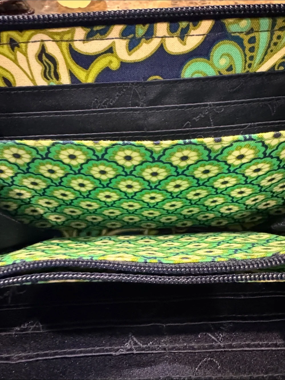 Vera Bradley Zip-Around Quilted Wallet in Rhythm & Blue Pattern - Picture 4 of 8